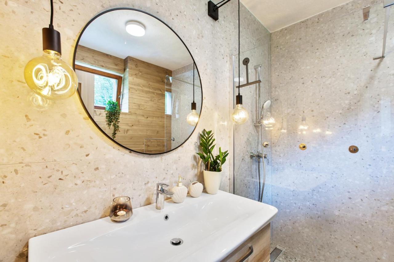 Zazi Apartmany Mýto pod Ďumbierom Eksteriør billede